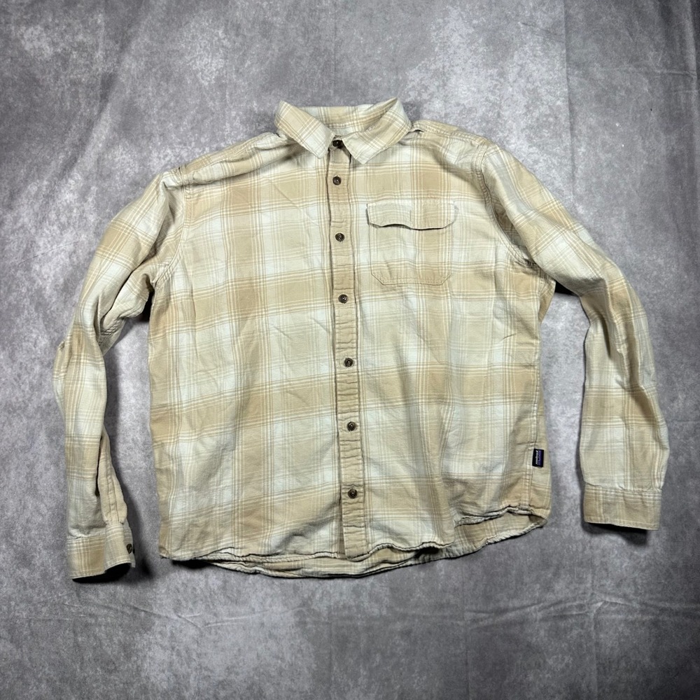 Patagonia Mens XL Organic Cotton Flannel Shirt Tan Plaid Long Sleeve Button Down